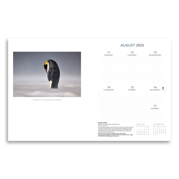 Australian Geographic Nature Photographer of the Year Desk Diary 202