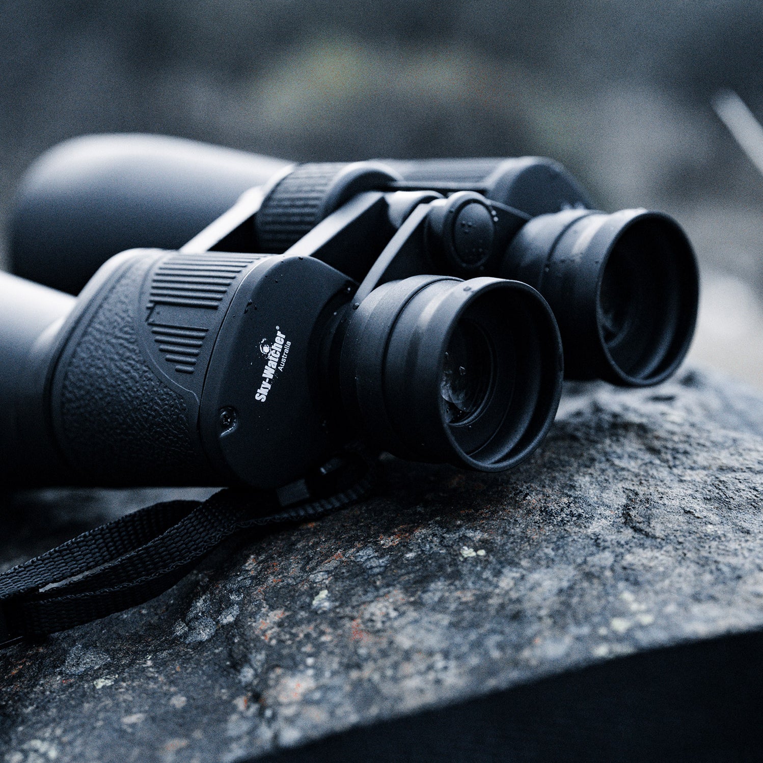 Skywatcher Astro 15x70 Binoculars — Australian Geographic