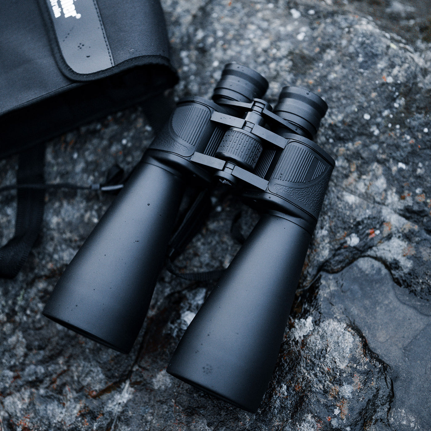 Skywatcher Astro 15x70 Binoculars — Australian Geographic
